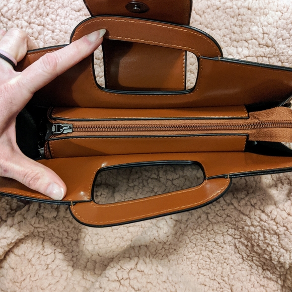 New Vegan Leather Clutch Crossbody Bag purse - Picture 6 of 8